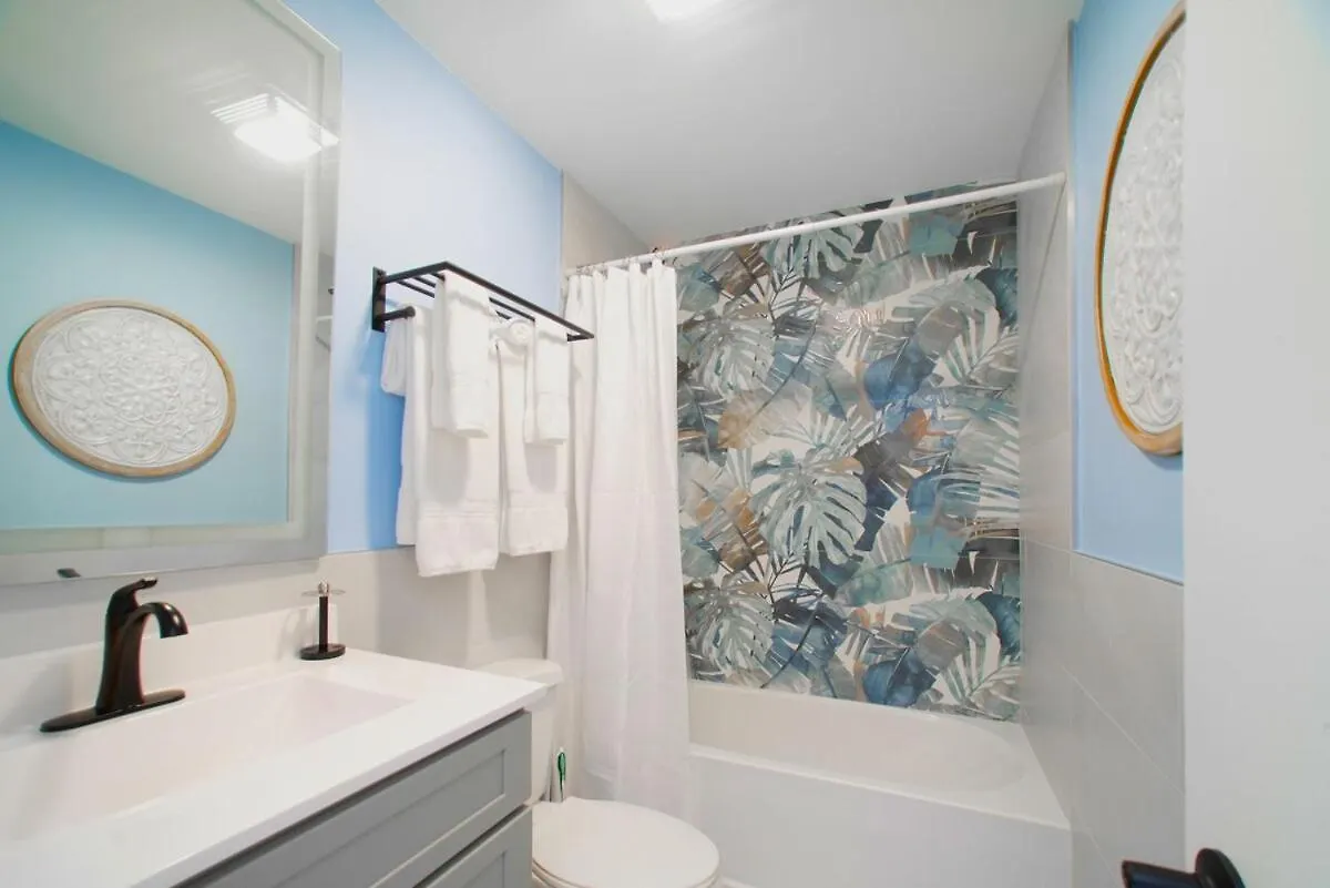 Moon Bay # 5 Apartment Bodden Town 0*,